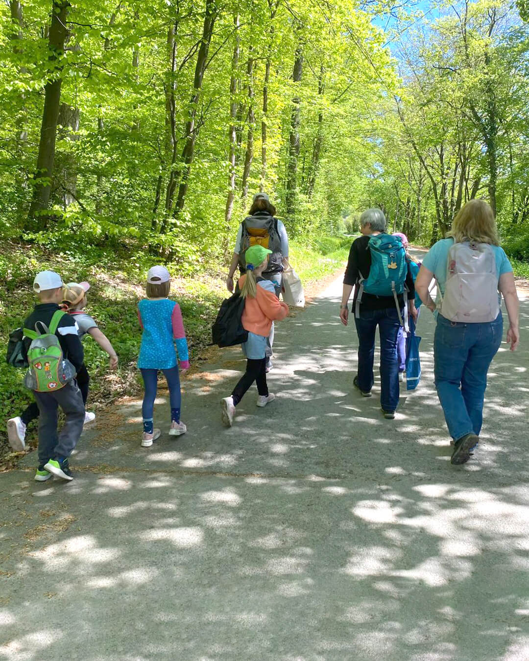news_260425_Kinderwanderung_01